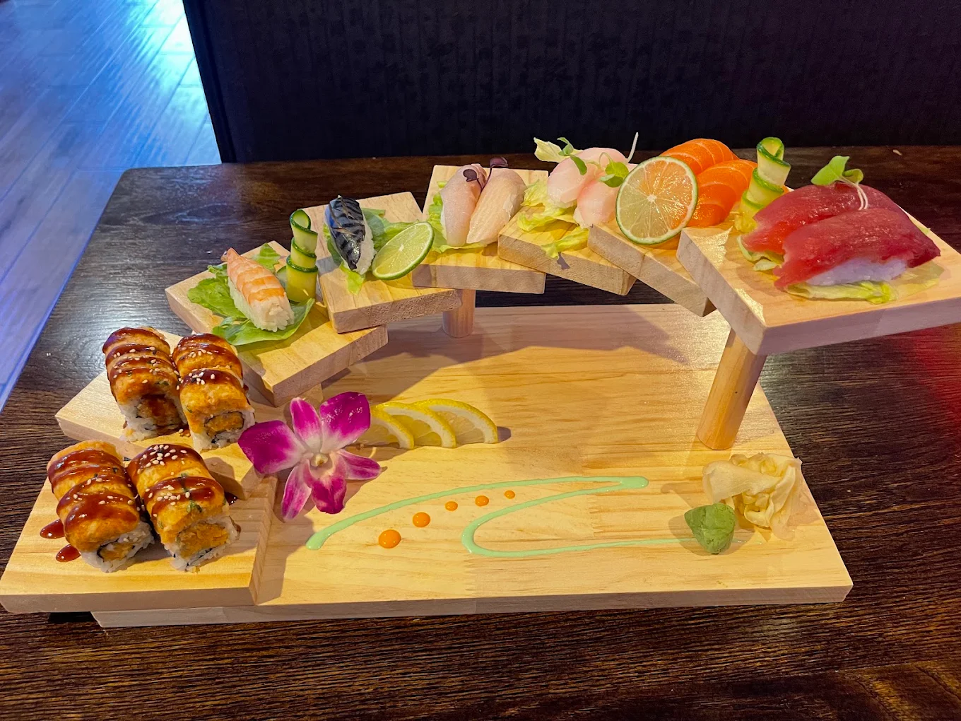 Mikado maki rolls