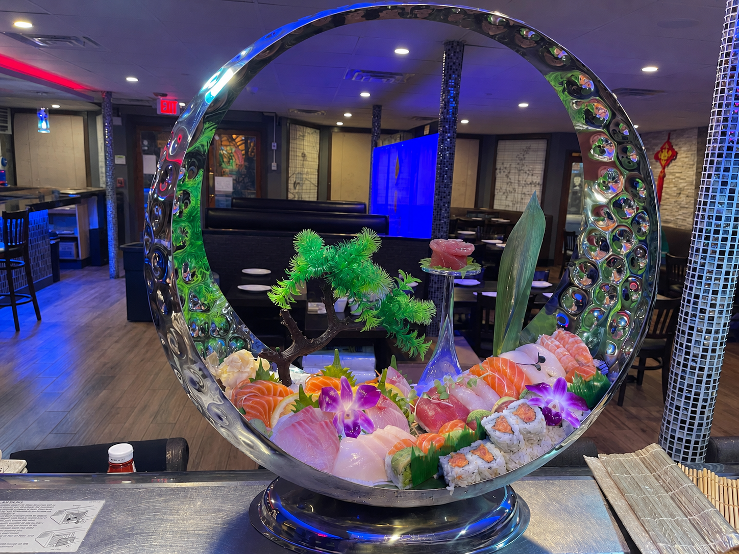 Mikado sushi platter